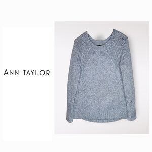 Ann Taylor Grey Sweater Size Medium
